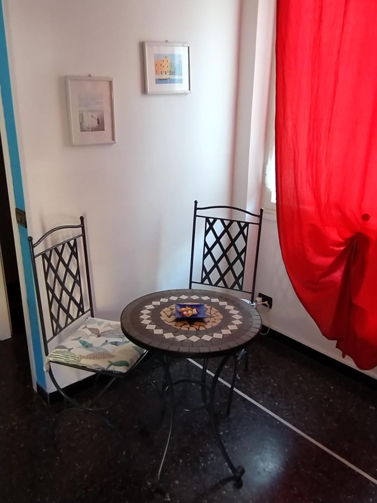 Hotel Della Piazzetta Varazze Bagian luar foto