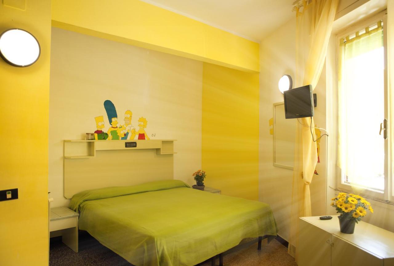 Hotel Della Piazzetta Varazze Bagian luar foto