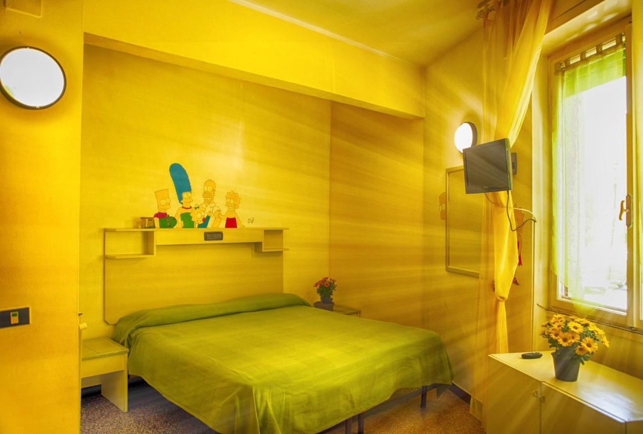 Hotel Della Piazzetta Varazze Bagian luar foto